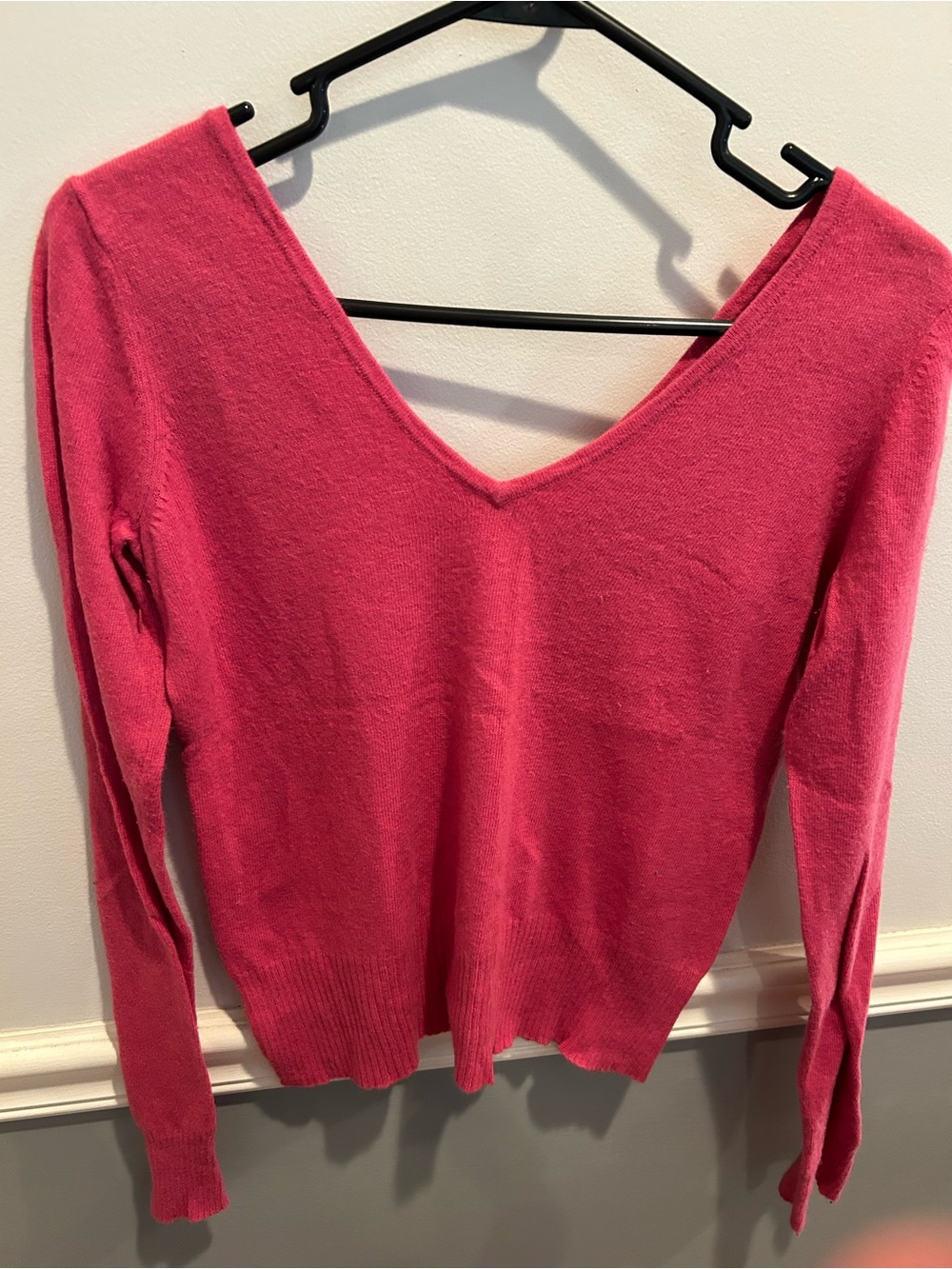 Old Navy Pink V-Neck Cropped Sweater